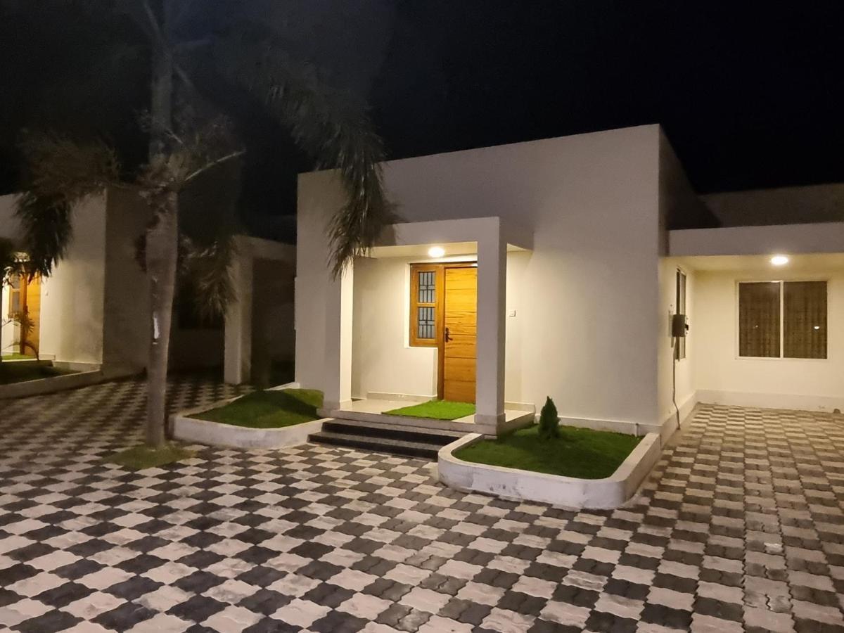 Westn Resorts Kuttalam  Luaran gambar
