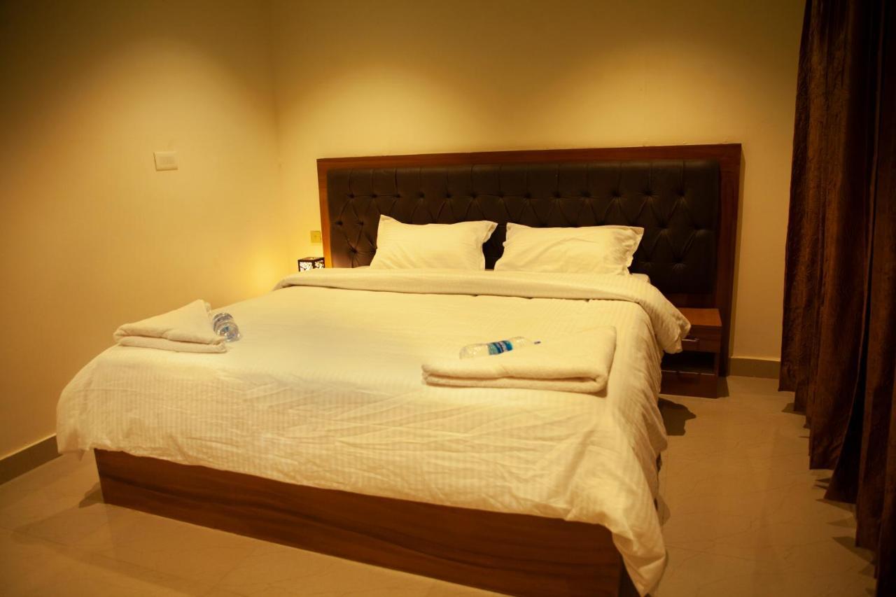 Westn Resorts Kuttalam  Luaran gambar